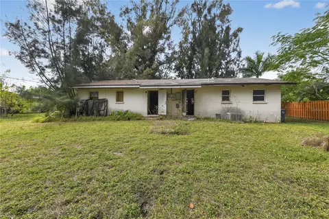 5601 16th St W, Bradenton, FL 34207