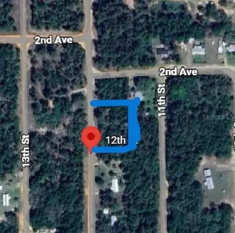 12 Th St, Interlachen, FL 32148
