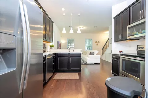 Kitchen - 8225 Bryce Canyon Ave, Windermere, FL 34786 photo 4 of 9