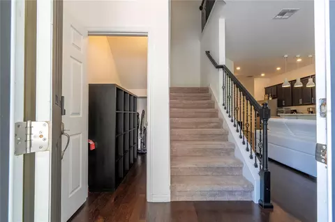 Entry Way - 8225 Bryce Canyon Ave, Windermere, FL 34786 photo 1 of 8