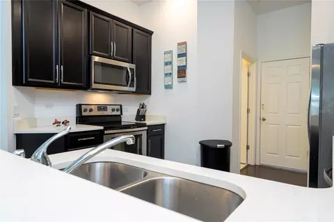 Kitchen - 8225 Bryce Canyon Ave, Windermere, FL 34786 photo 1 of 9