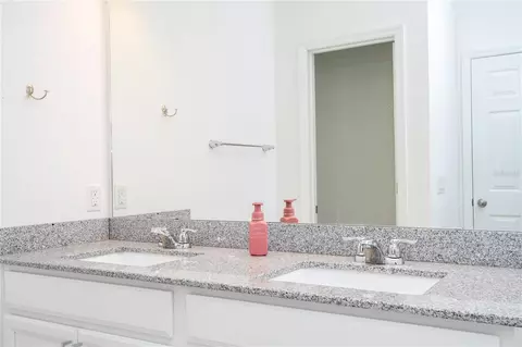 Bath - 8225 Bryce Canyon Ave, Windermere, FL 34786 photo 7 of 8