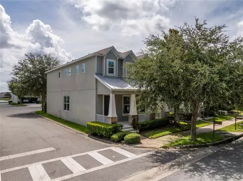 Exterior - 8225 Bryce Canyon Ave, Windermere, FL 34786 photo 3 of 10