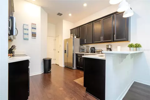 Kitchen - 8225 Bryce Canyon Ave, Windermere, FL 34786 photo 2 of 9