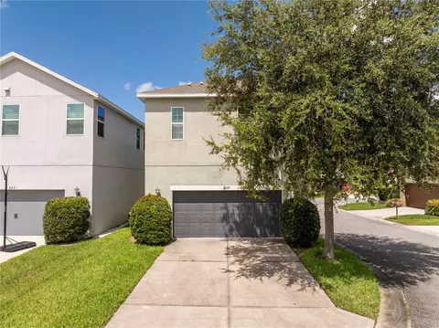 Exterior - 8225 Bryce Canyon Ave, Windermere, FL 34786 photo 4 of 10