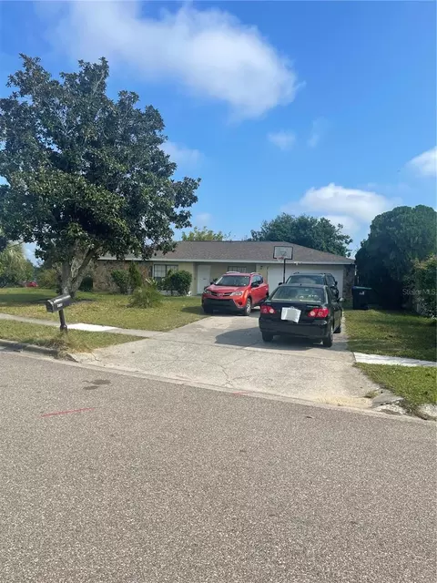 2851 Hickory Creek Dr, Orlando, FL 32818