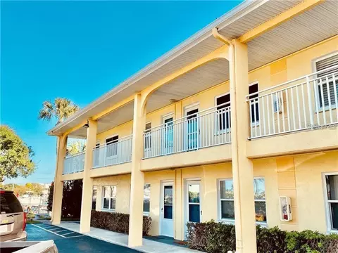 9715 Harrell Ave #39, Treasure Island, FL 33706