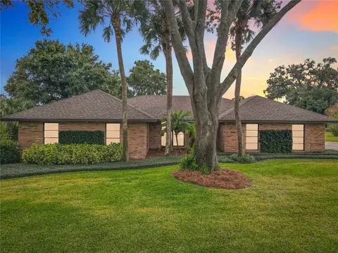 1840 Sussex Dr, Mount Dora, FL 32757
