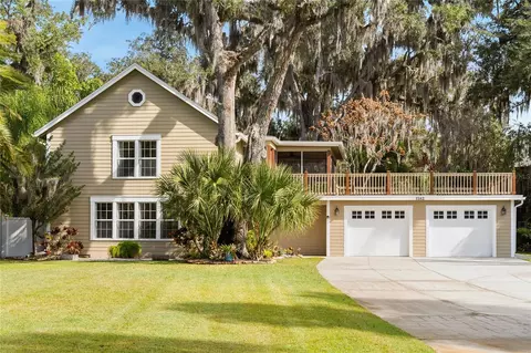 1582 Prairie Rd, Enterprise, FL 32725