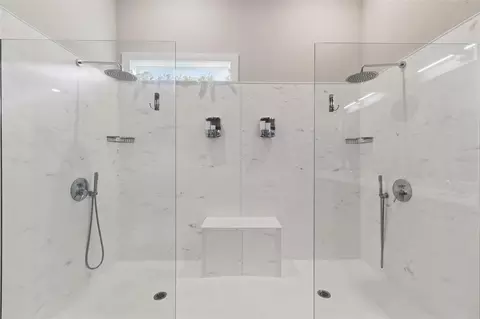 Bath - 2745 Nature View Rd, Saint Cloud, FL 34771 photo 2 of 5