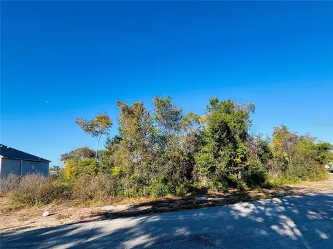 2106 E Gloria Dr, Deltona, FL 32725