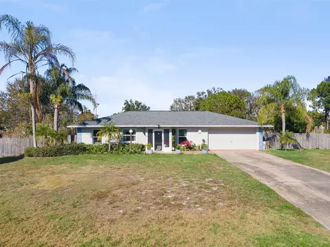 8975 Cypresswood Dr, Lake Wales, FL 33898