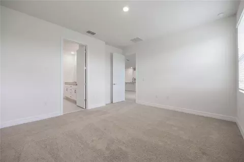 Bedroom - 3944 Kennebunk Loop, Mount Dora, FL 32757 photo 3 of 7