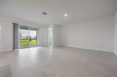 Living - 3944 Kennebunk Loop, Mount Dora, FL 32757 photo 7 of 8
