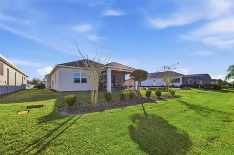 Exterior - 2154 Wallingford Loop, Mount Dora, FL 32757 photo 6 of 7