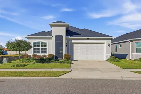 Exterior - 2154 Wallingford Loop, Mount Dora, FL 32757 photo 2 of 7
