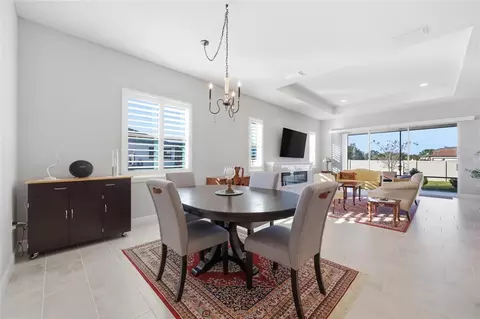 Dining - 2154 Wallingford Loop, Mount Dora, FL 32757 photo 3 of 4