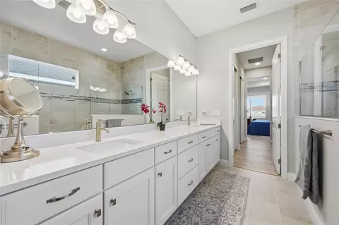 Entry Way - 2154 Wallingford Loop, Mount Dora, FL 32757 photo 6 of 6