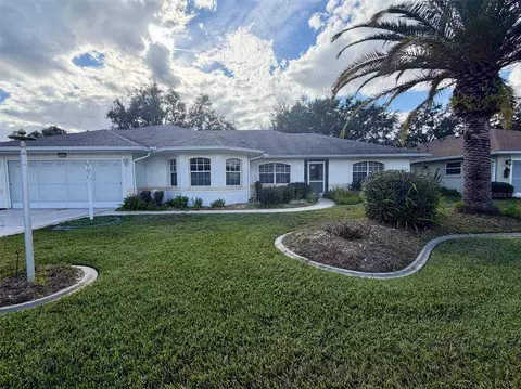 21623 Regency Park Ln, Leesburg, FL 34748
