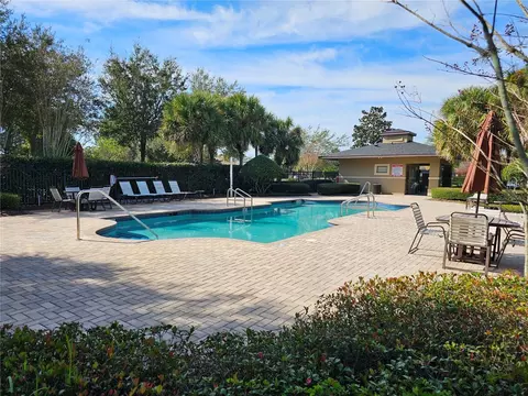 Exterior - 13232 Longacre Dr, Windermere, FL 34786 photo 7 of 9