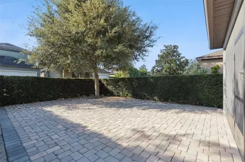 Exterior - 13232 Longacre Dr, Windermere, FL 34786 photo 5 of 9