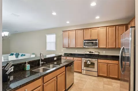 Kitchen - 13232 Longacre Dr, Windermere, FL 34786 photo 2 of 2