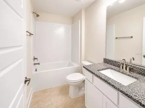 Bath - 7528 Bent Tree Loop, Saint Cloud, FL 34773 photo 1 of 2