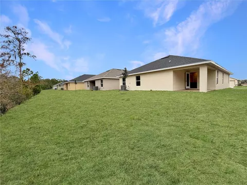 Exterior - 7528 Bent Tree Loop, Saint Cloud, FL 34773 photo 3 of 4