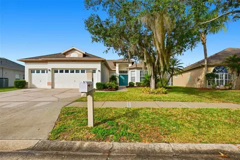 28516 Hanging Moss Loop, Wesley Chapel, FL 33543