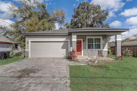 Exterior - 309 E 13th St, Apopka, FL 32703 photo 2 of 8