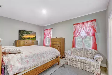 Bedroom - 309 E 13th St, Apopka, FL 32703 photo 1 of 6