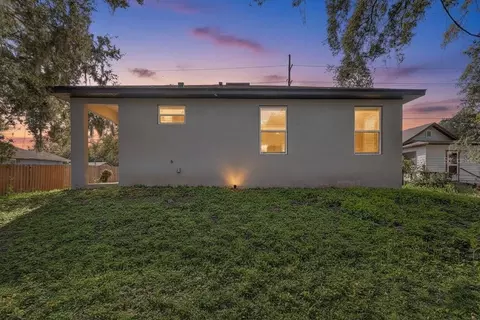 Exterior - 309 E 13th St, Apopka, FL 32703 photo 8 of 8