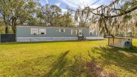 550 Saddle Bag Ln, Lakeland, FL 33801