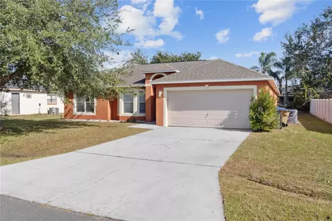 850 Jarnac Dr, Kissimmee, FL 34759