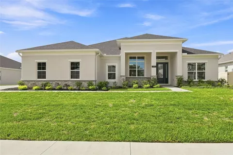 3811 Wolves Creek Pl, Apopka, FL 32712