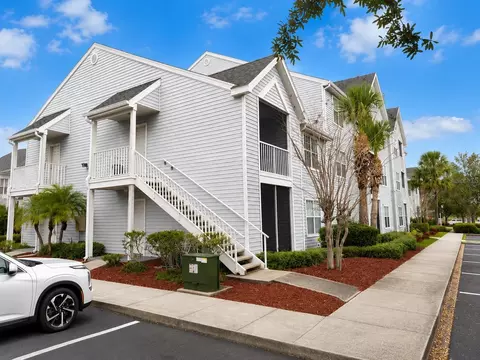 1218 Bermuda Lakes Ln #201, Kissimmee, FL 34741