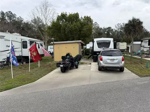 2845 NE 104th Ave, Silver Springs, FL 34488