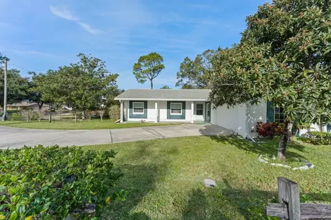96 S Winter Park Dr, Casselberry, FL 32707