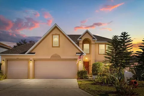 5736 Royal Hills Cir, Winter Haven, FL 33881