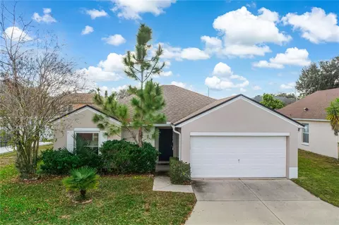 380 Villa Dr, Davenport, FL 33837