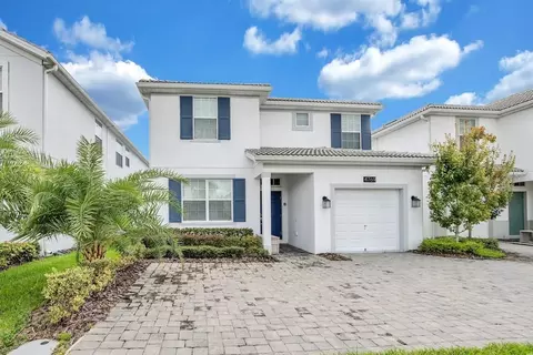 4769 Kings Castle Cir, Kissimmee, FL 34746