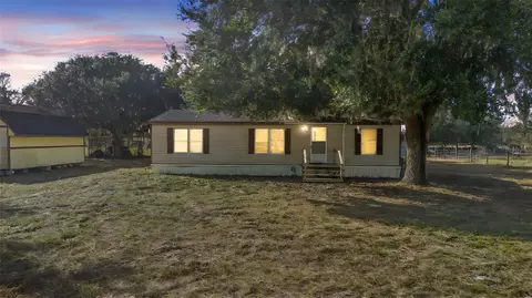 9102 Cr 747, Webster, FL 33597