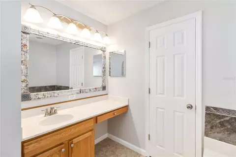 Bath - 2225 Sandridge Cir, Eustis, FL 32726 photo 1 of 4