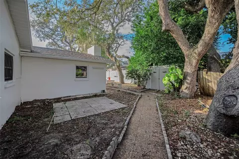 Exterior - 14557 Apache Ave, Largo, FL 33774 photo 15 of 20