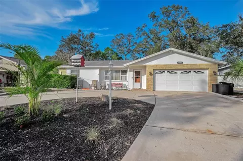 Exterior - 14557 Apache Ave, Largo, FL 33774 photo 7 of 20