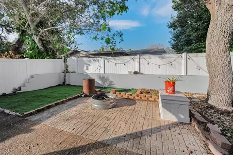 Exterior - 14557 Apache Ave, Largo, FL 33774 photo 19 of 20