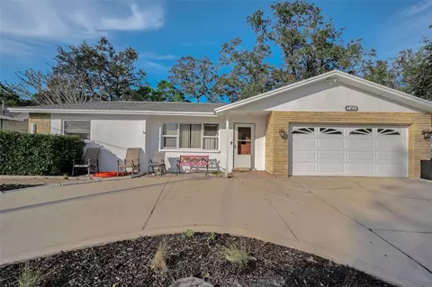 Exterior - 14557 Apache Ave, Largo, FL 33774 photo 5 of 20