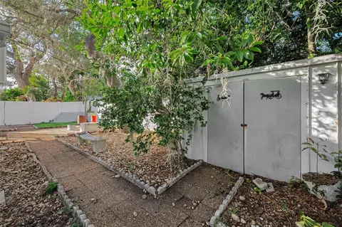 Exterior - 14557 Apache Ave, Largo, FL 33774 photo 16 of 20
