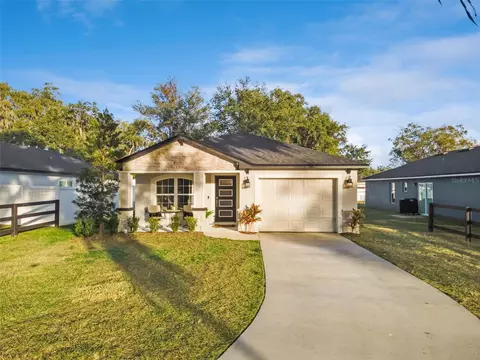 4844 S Dossey Rd, Lakeland, FL 33811