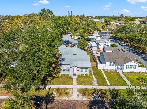 2011 Dartmouth Ave N, Saint Petersburg, FL 33713